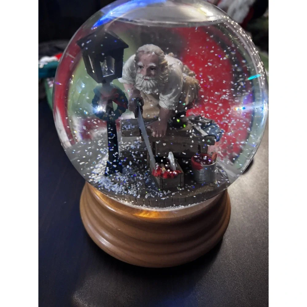 Vintage Breckenridge‎ Holidays Snow Globe Santa at Work Lighted~Musical Taiwan